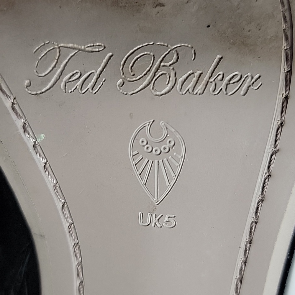 Ted Baker patent leather booties - Picture 10 of 10